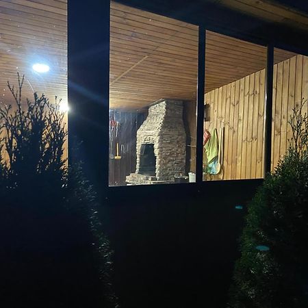 Vila Emma Rîşnov Luaran gambar