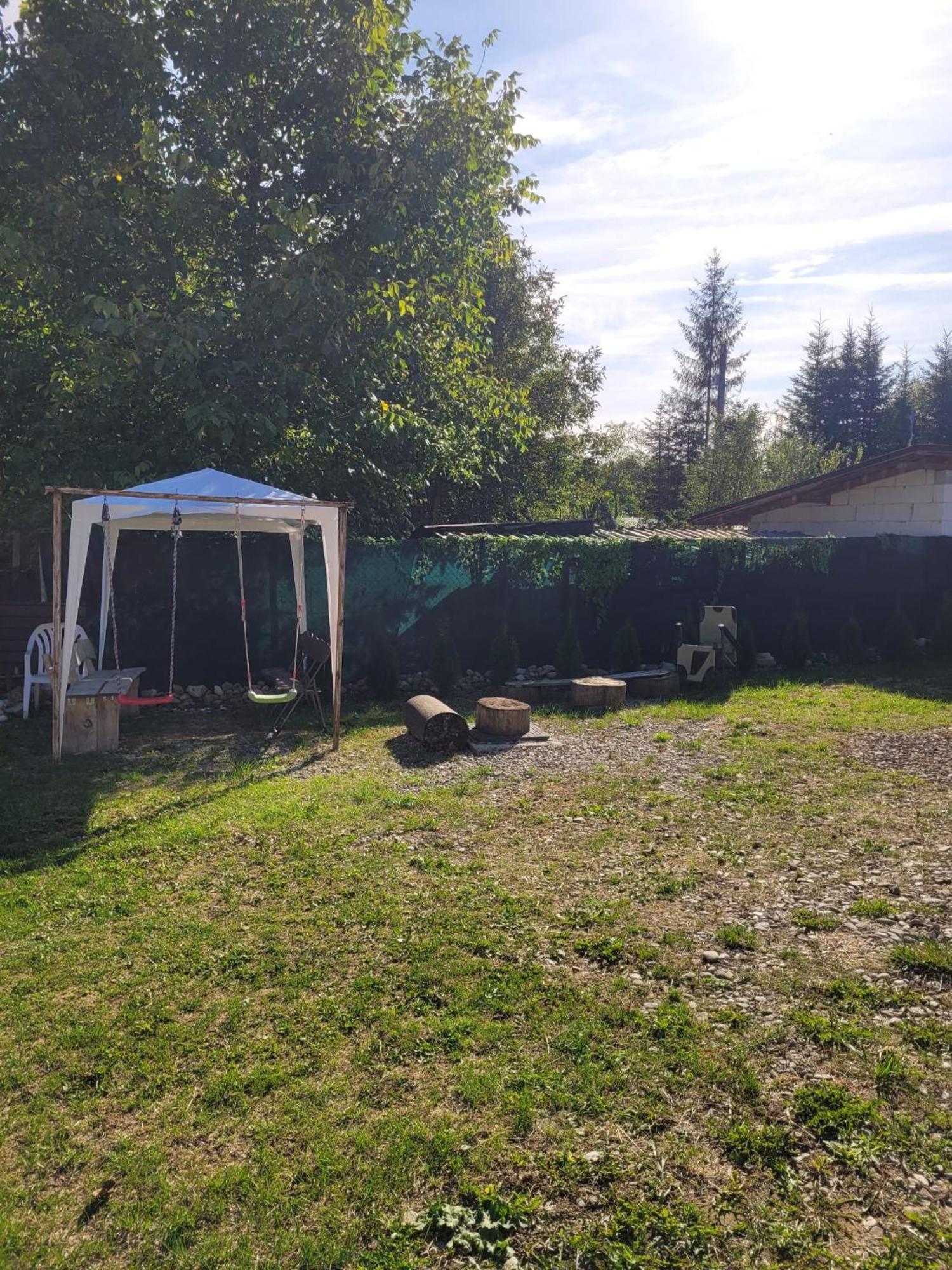 Vila Emma Rîşnov Luaran gambar