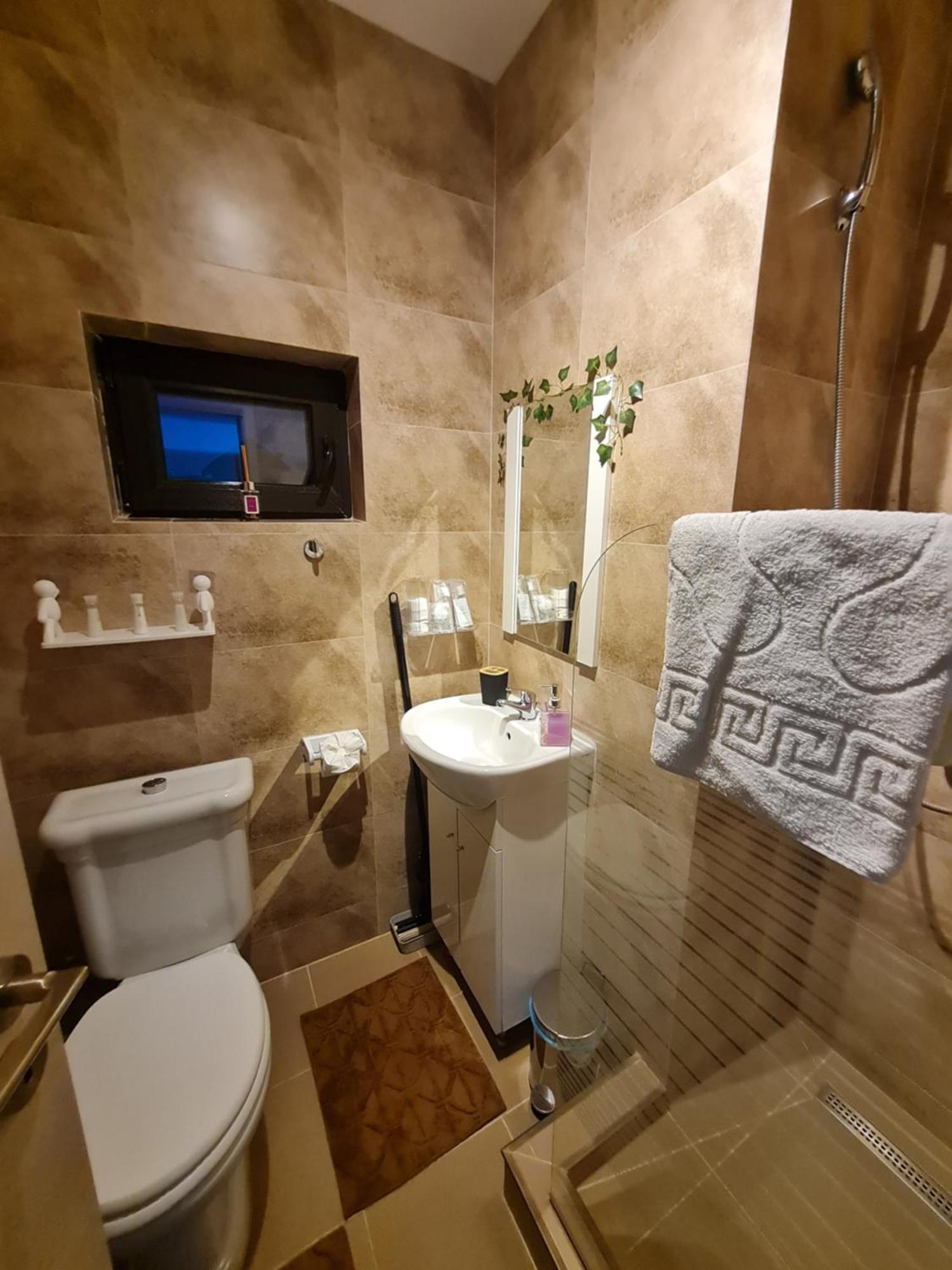 Vila Emma Rîşnov Luaran gambar