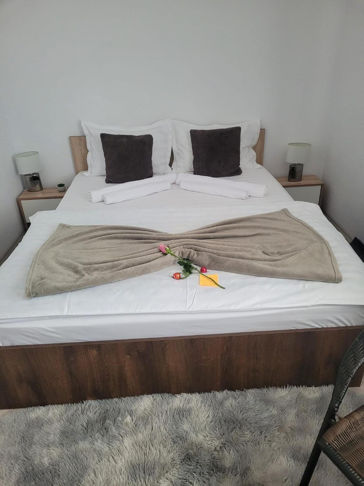 Vila Emma Rîşnov Luaran gambar